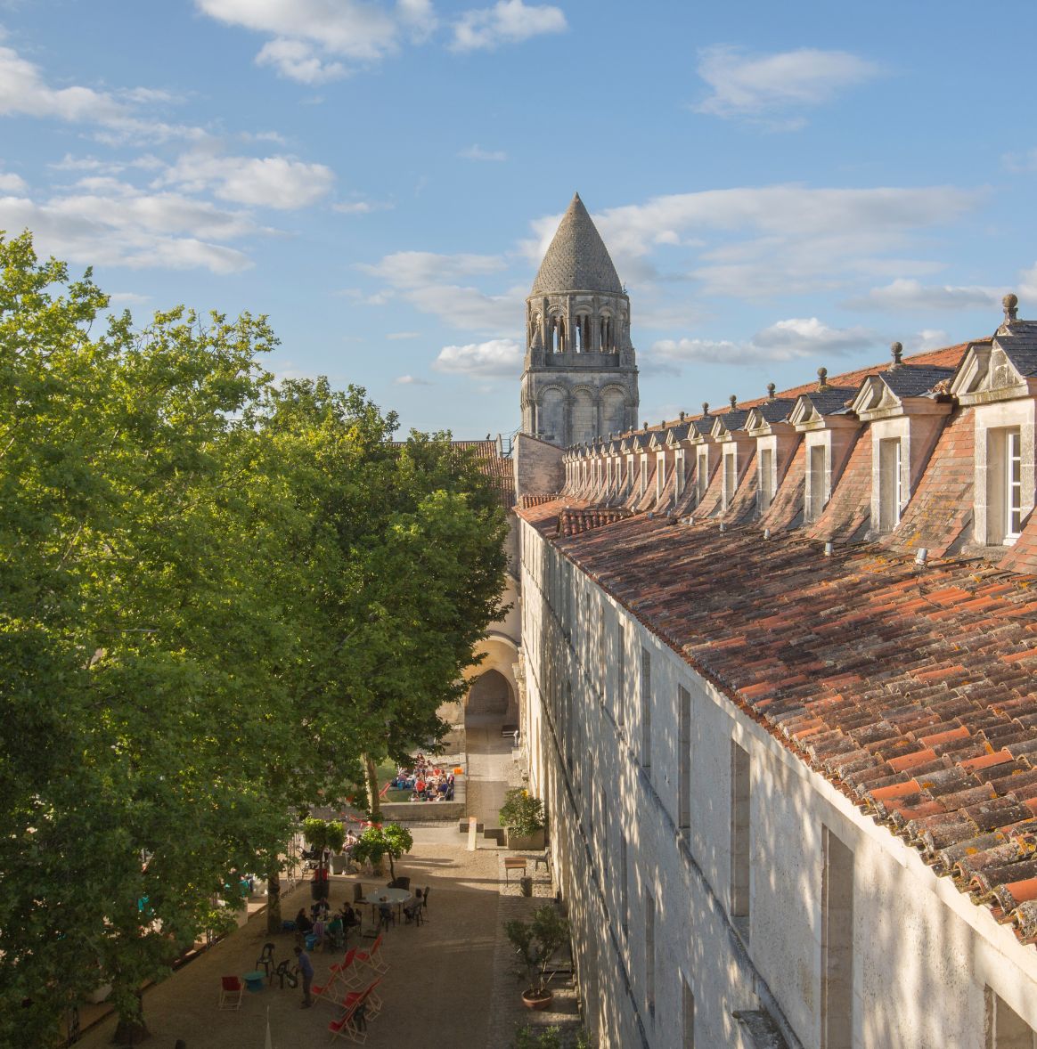 abbaye aux dames saintes par sébastien laval